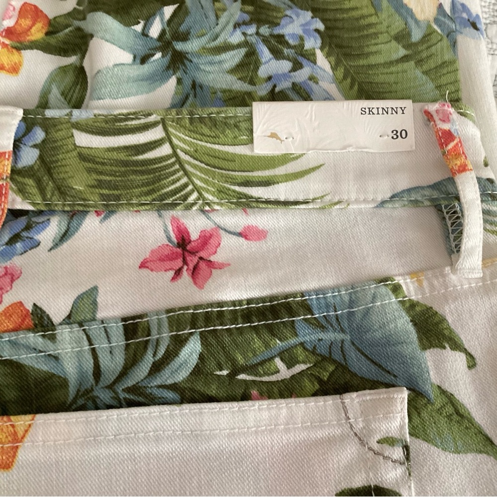 Tommy Bahama Floral Skinny Jeans Sz 30 - Picture 6 of 6